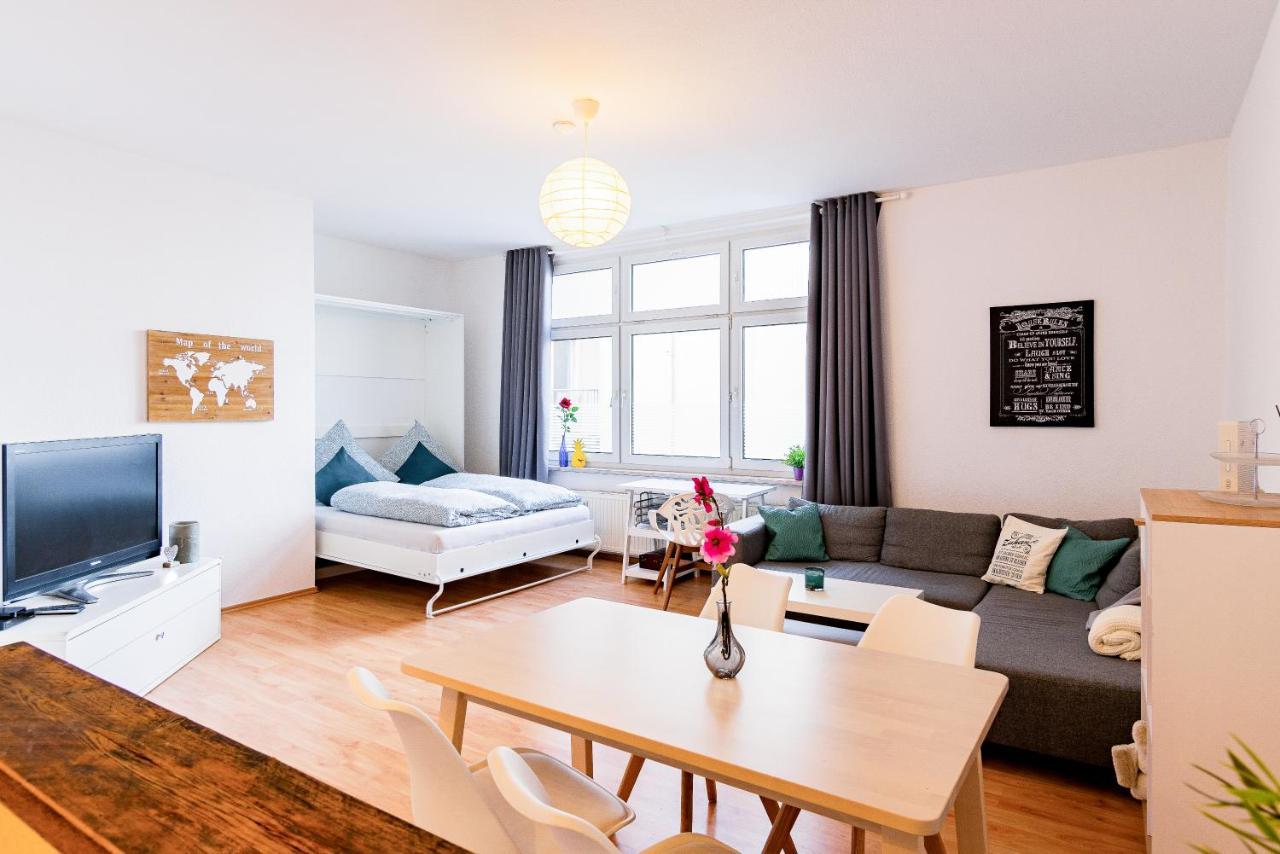 Helle Wohnung In Top-Lage, Hasselbachplatz - Altstadt, W-Lan, 4 Schlafplaetze Magdebourg Extérieur photo