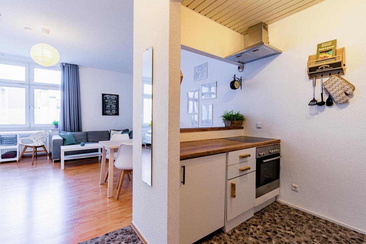 Helle Wohnung In Top-Lage, Hasselbachplatz - Altstadt, W-Lan, 4 Schlafplaetze Magdebourg Extérieur photo