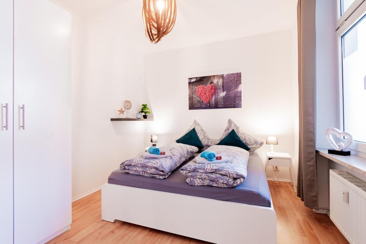 Helle Wohnung In Top-Lage, Hasselbachplatz - Altstadt, W-Lan, 4 Schlafplaetze Magdebourg Extérieur photo