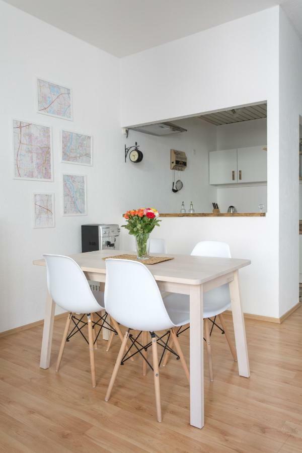 Helle Wohnung In Top-Lage, Hasselbachplatz - Altstadt, W-Lan, 4 Schlafplaetze Magdebourg Extérieur photo